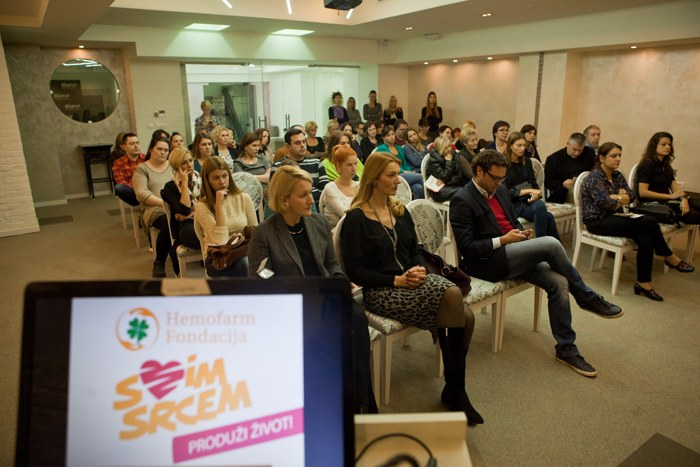 Zaposleni u Adria mediji potpisivali donorske kartice
